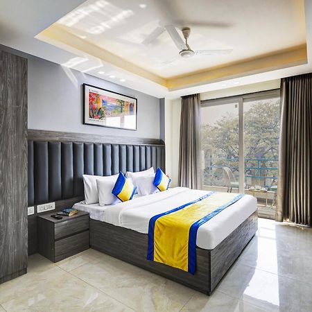 1Bhk Suites Opp Marriott - Huda City Centre Gurgaon Esterno foto