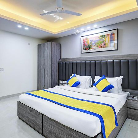 1Bhk Suites Opp Marriott - Huda City Centre Gurgaon Esterno foto
