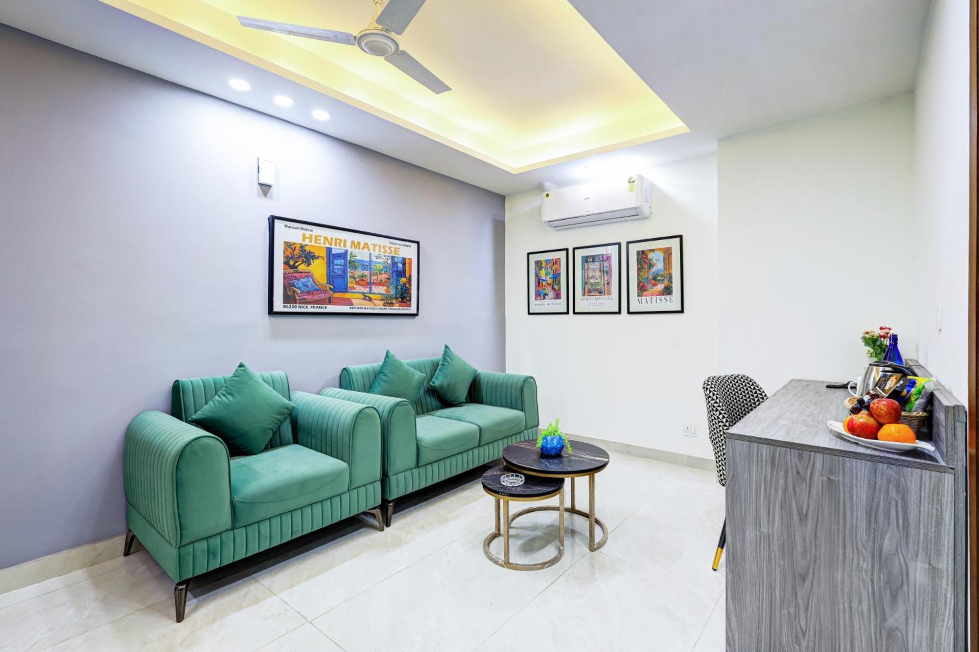 1Bhk Suites Opp Marriott - Huda City Centre Gurgaon Esterno foto