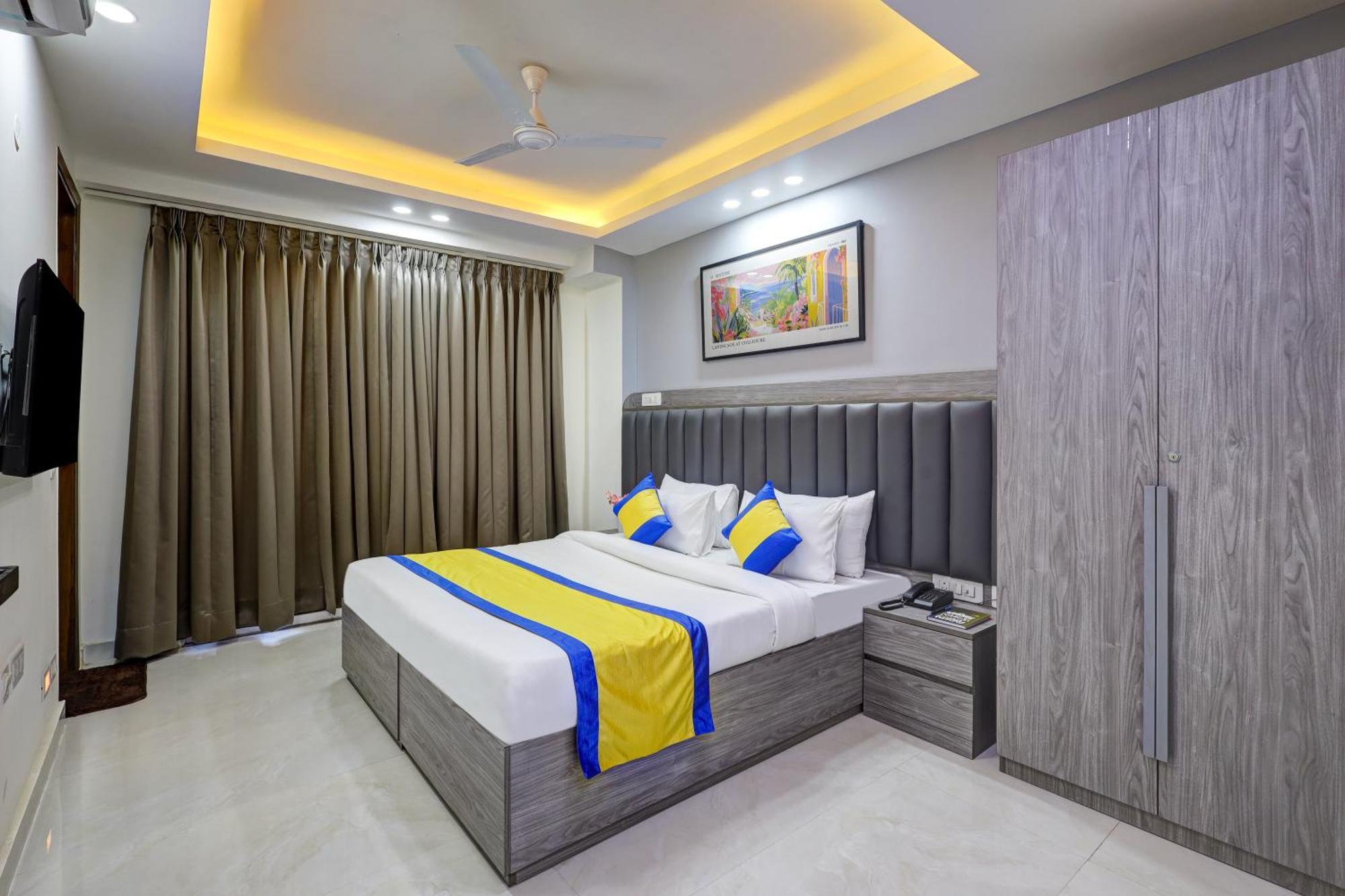 1Bhk Suites Opp Marriott - Huda City Centre Gurgaon Esterno foto