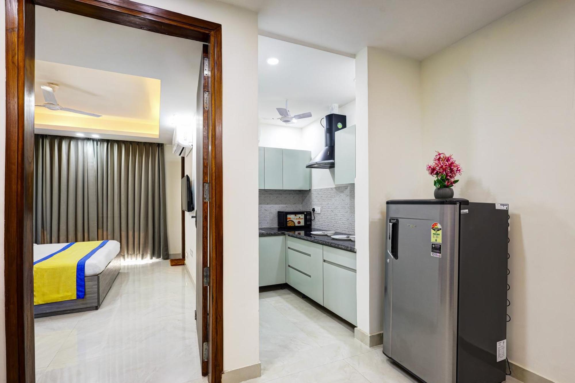 1Bhk Suites Opp Marriott - Huda City Centre Gurgaon Esterno foto