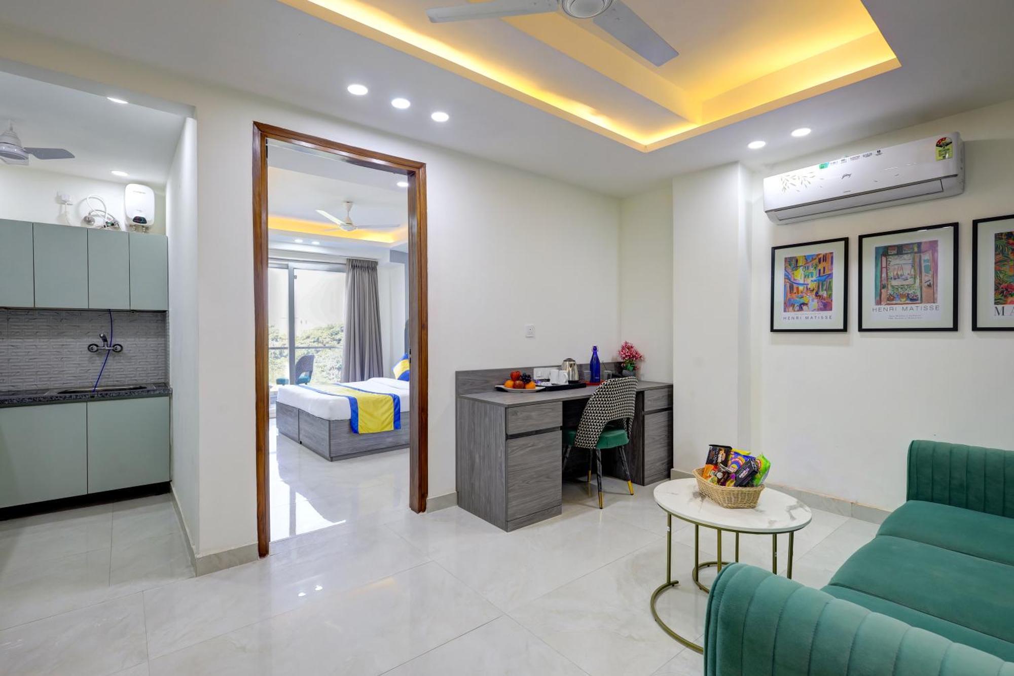 1Bhk Suites Opp Marriott - Huda City Centre Gurgaon Esterno foto